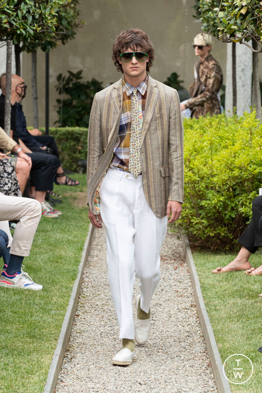 Fashion Week Milan Spring/Summer 2021 look 14 from the Etro collection menswear
