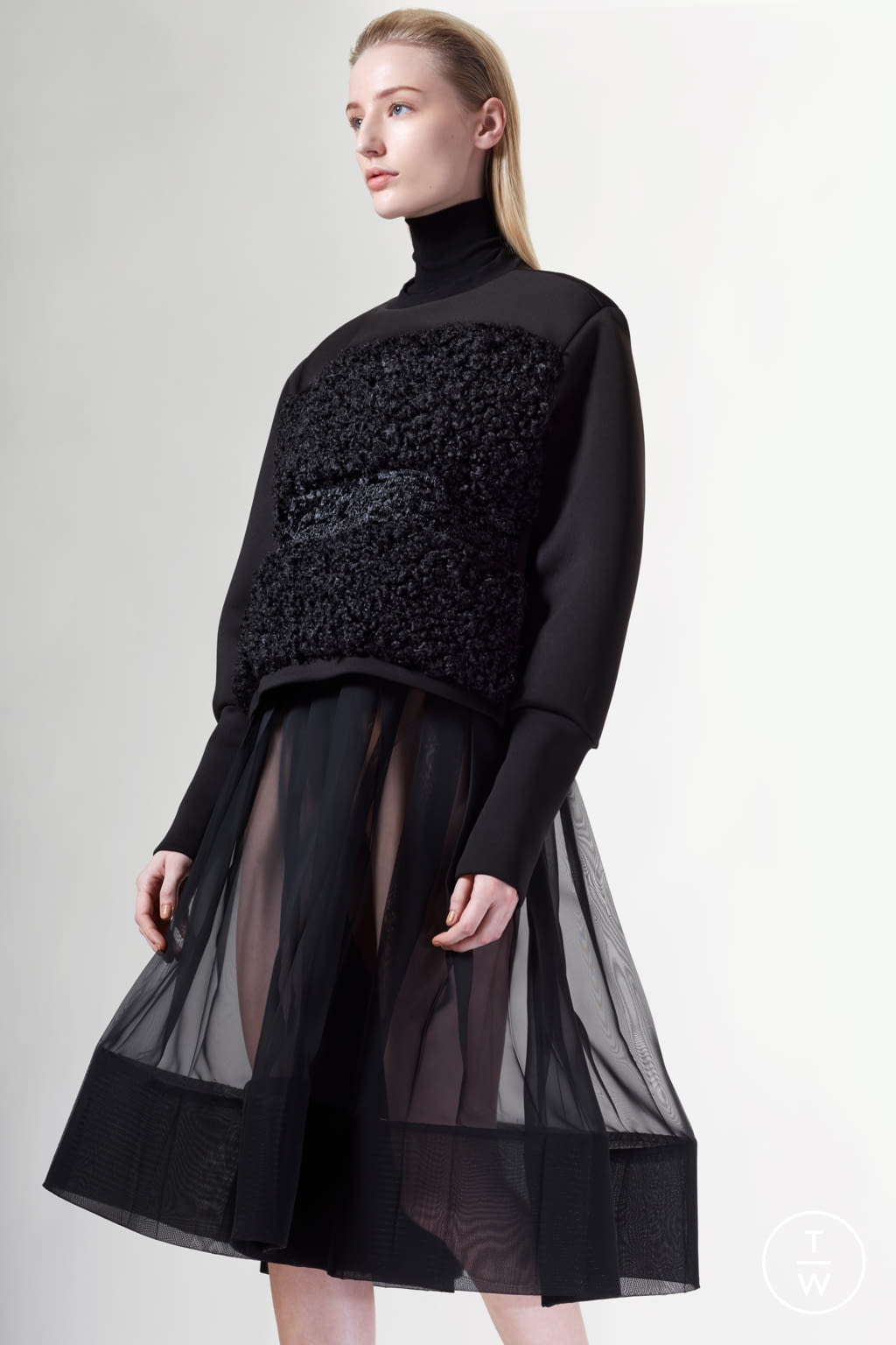 Fashion Week New York Fall/Winter 2021 look 14 de la collection Sukeina womenswear