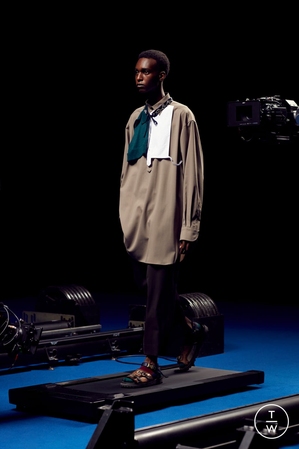 Fashion Week Paris Spring/Summer 2022 look 14 from the Kolor collection menswear