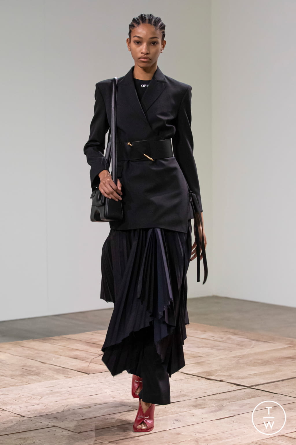 Fashion Week Milan Spring/Summer 2021 look 14 from the Off-White collection 女装