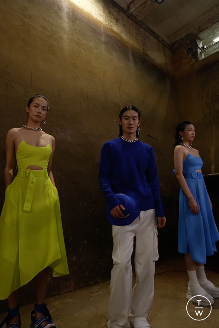 Fashion Week London Spring/Summer 2022 look 14 de la collection Jamie Wei Huang womenswear