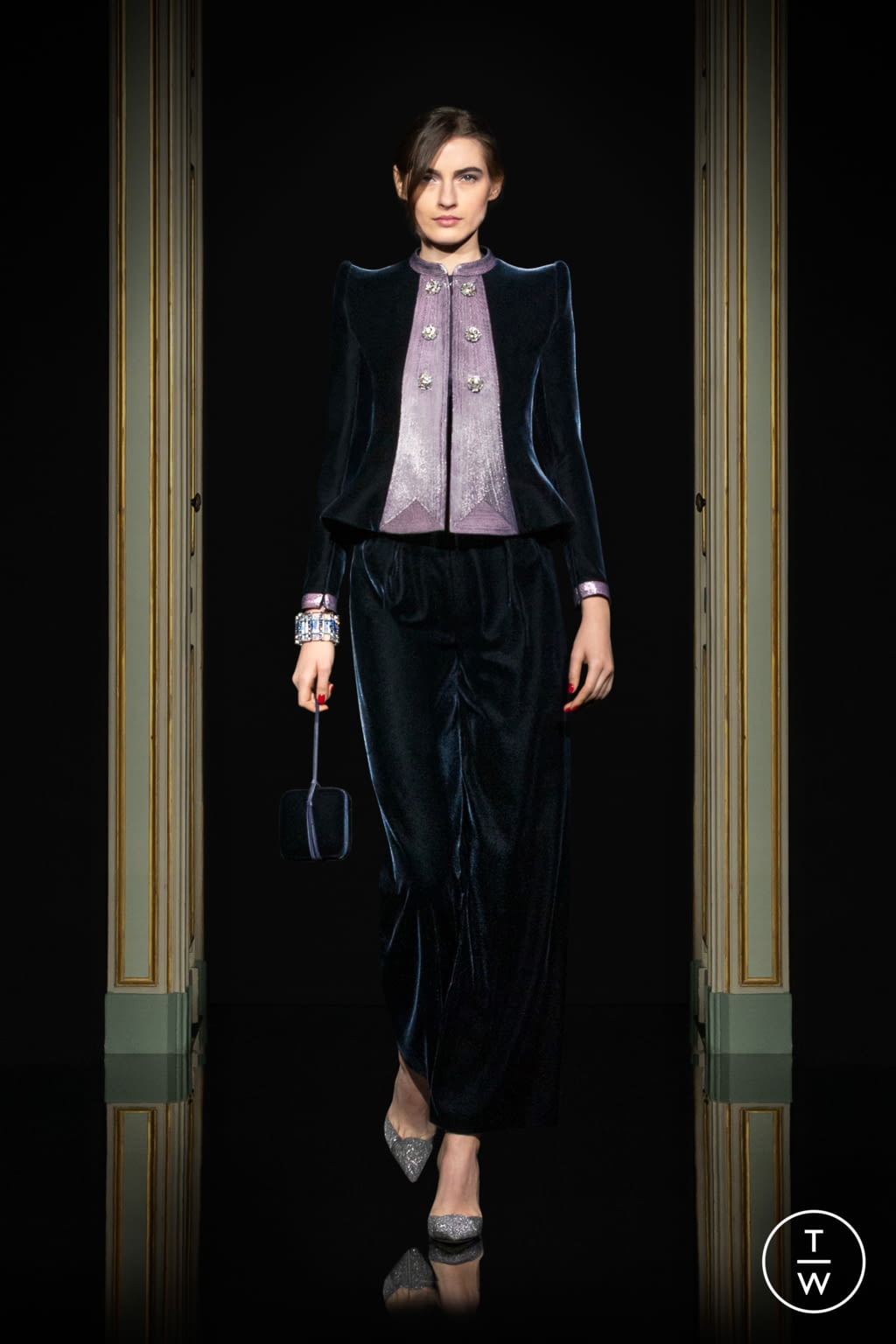Fashion Week Paris Spring/Summer 2021 look 14 from the Giorgio Armani Privé collection couture