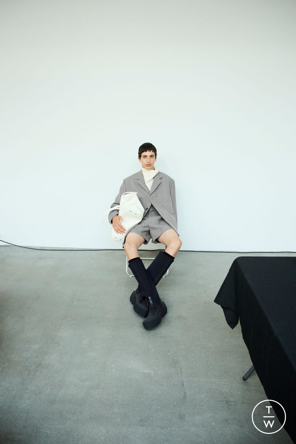 Fashion Week Milan Resort 2024 look 14 de la collection Jil Sander menswear