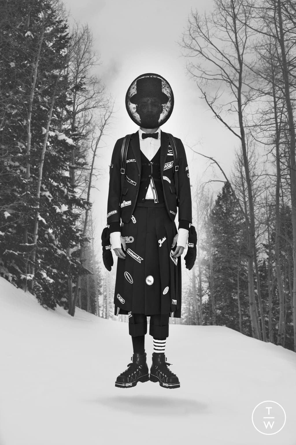 Fashion Week Paris Fall/Winter 2021 look 14 from the Thom Browne collection womenswear