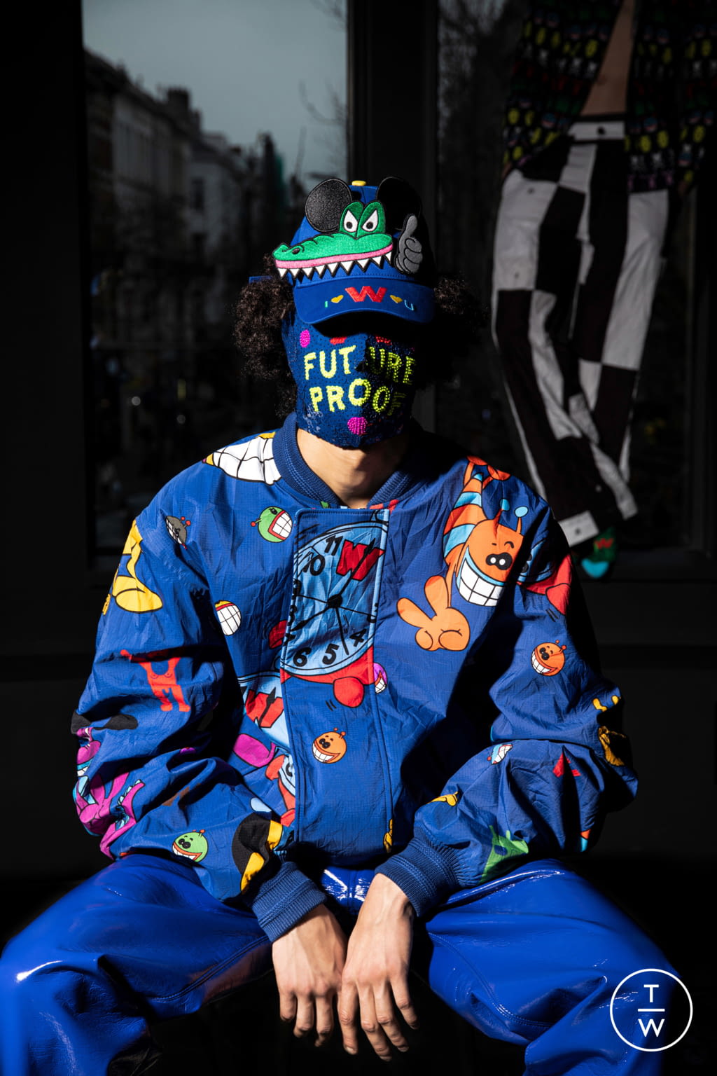 Fashion Week Paris Fall/Winter 2021 look 14 from the Walter Van Beirendonck collection 男装