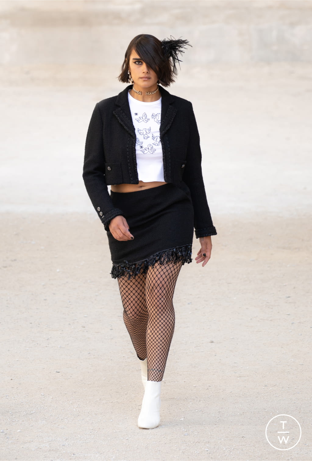 Fashion Week Paris Resort 2022 look 14 from the Chanel collection 女装