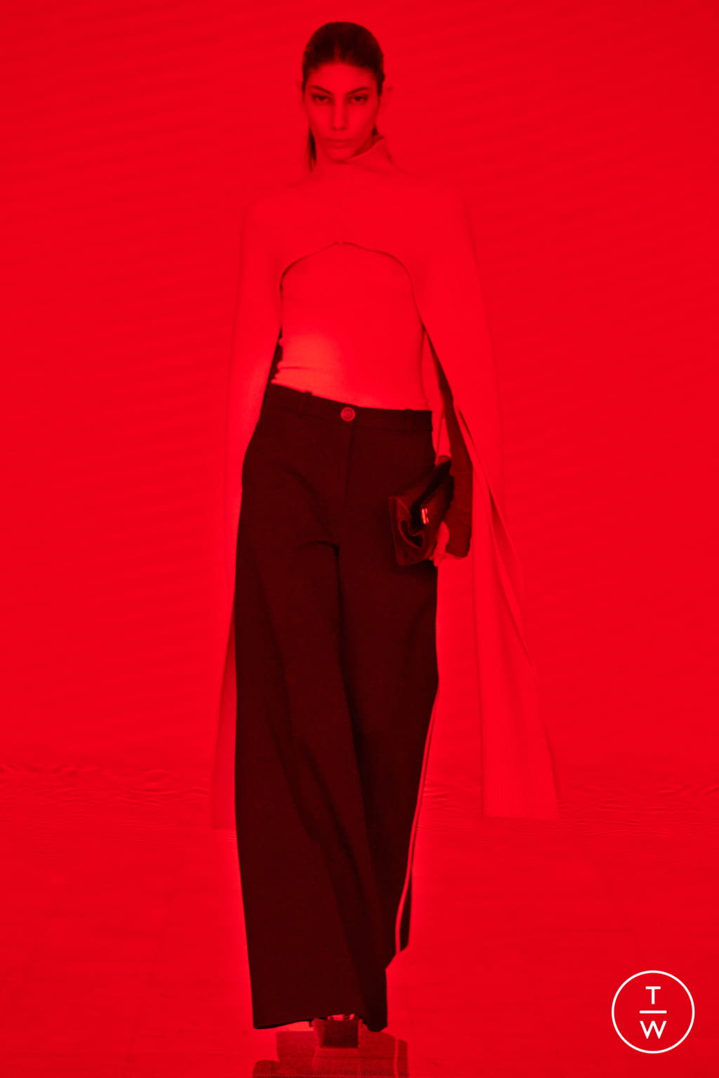 Fashion Week New York Fall/Winter 2022 look 14 de la collection Peter Do womenswear