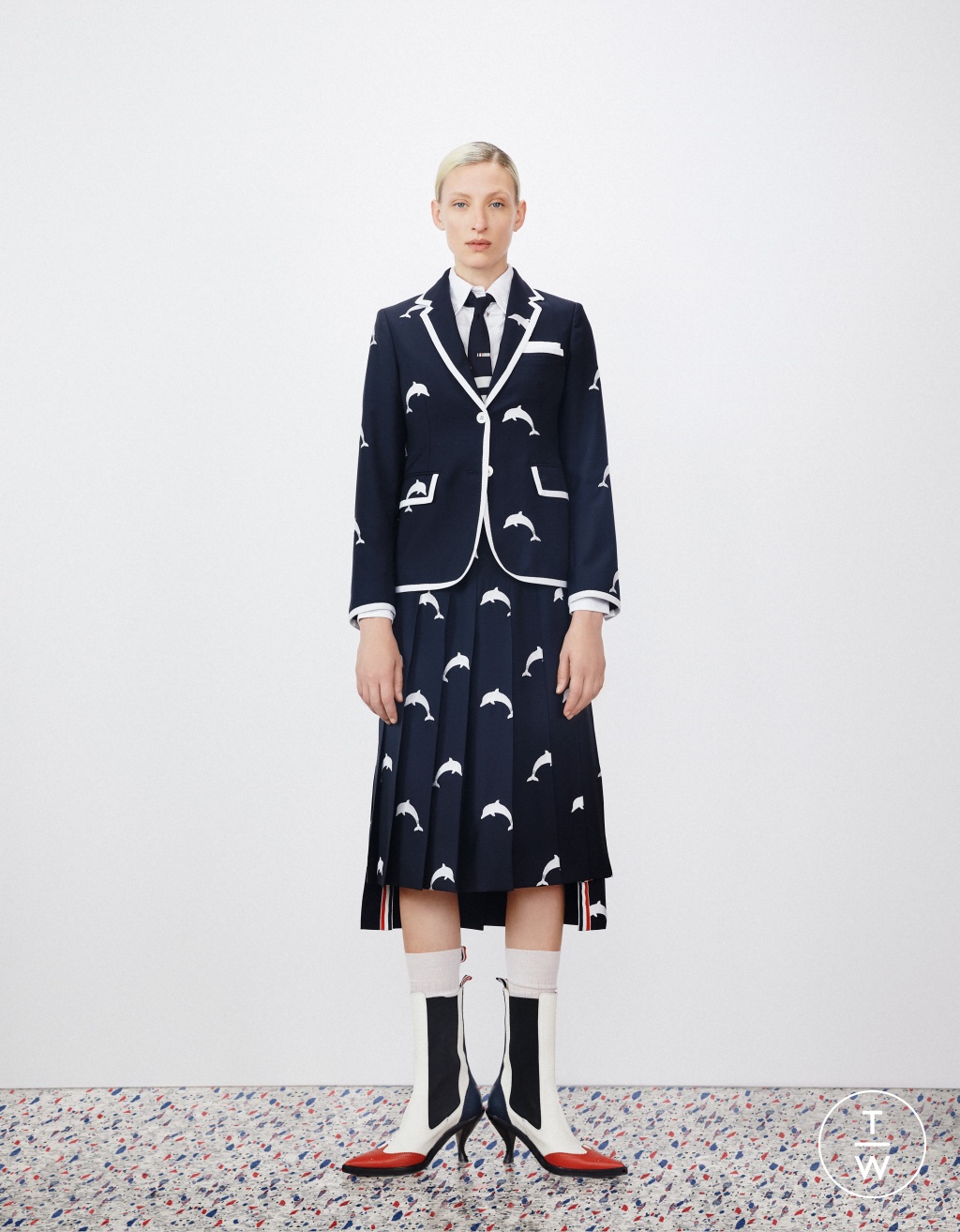 Fashion Week Paris Resort 2020 look 14 from the Thom Browne collection 女装