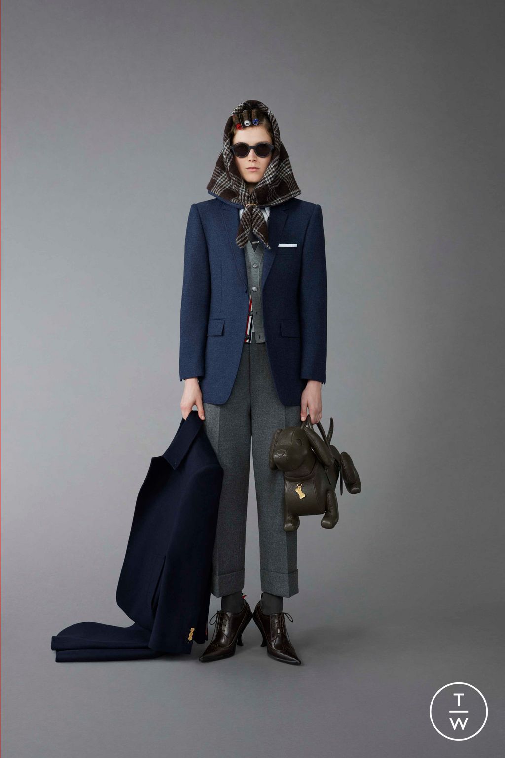 Fashion Week Paris Pre-Fall 2023 look 14 from the Thom Browne collection womenswear