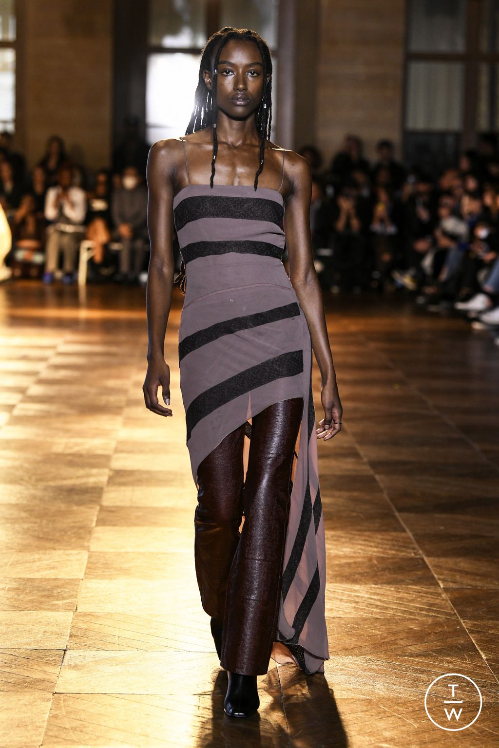Fashion Week Paris Spring/Summer 2023 look 2 from the Koché collection womenswear