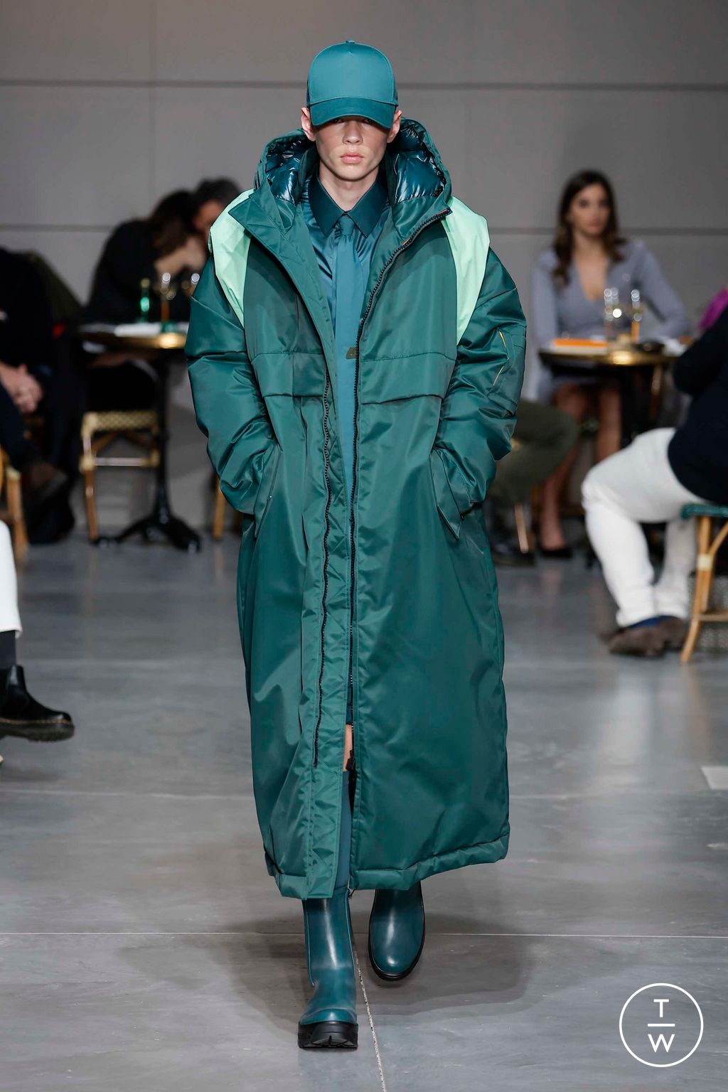 Fashion Week Milan Fall/Winter 2023 look 26 de la collection K-WAY R&D menswear