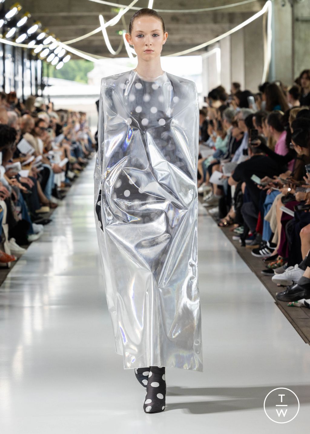 Fashion Week Paris Spring/Summer 2024 look 14 from the IFM PARIS collection 男装