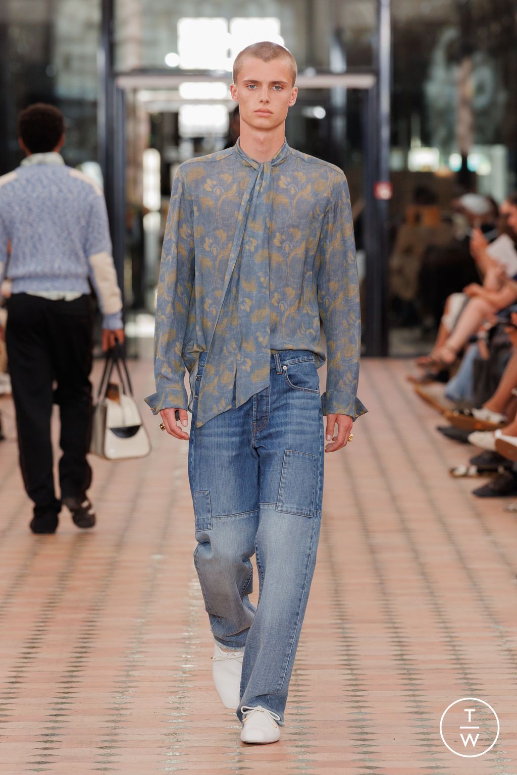 Fashion Week Paris Spring/Summer 2026 look 14 from the Wales Bonner collection menswear