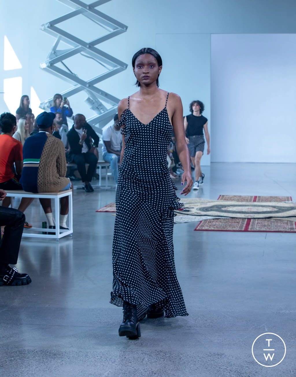 Fashion Week New York Spring/Summer 2022 look 15 from the Kenneth Nicholson collection 女装
