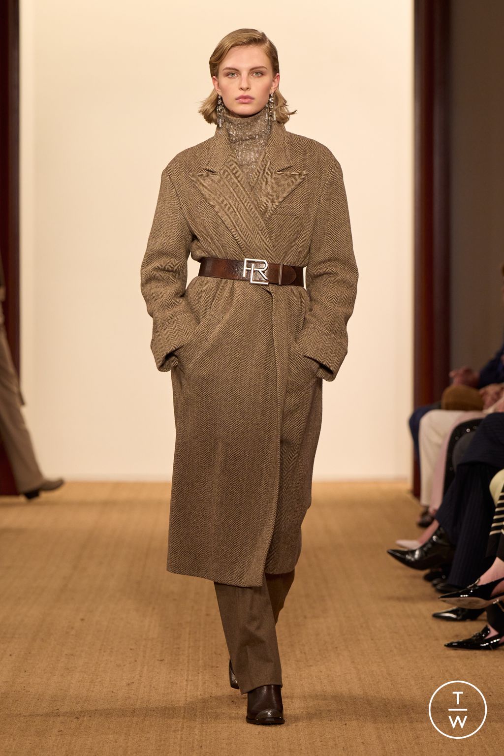 Fashion Week New York Fall/Winter 2024 look 15 from the Ralph Lauren collection womenswear