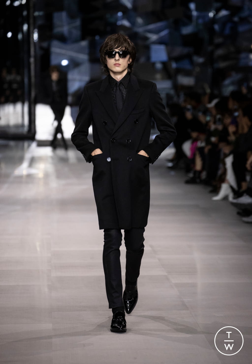 Fashion Week Paris Spring/Summer 2019 look 15 from the Celine collection womenswear