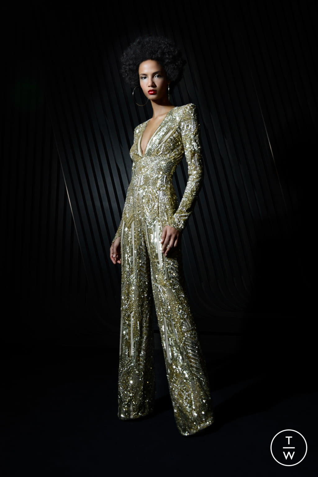 Fashion Week New York Fall/Winter 2021 look 15 from the Naeem Khan collection womenswear