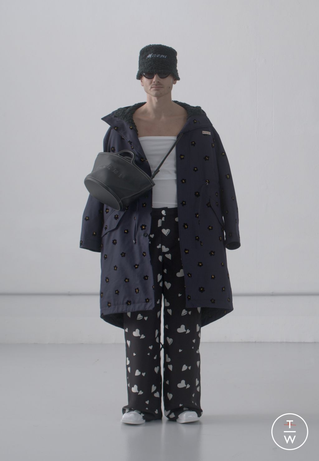 Fashion Week Milan Pre-Fall 2023 look 15 from the Marni collection 女装