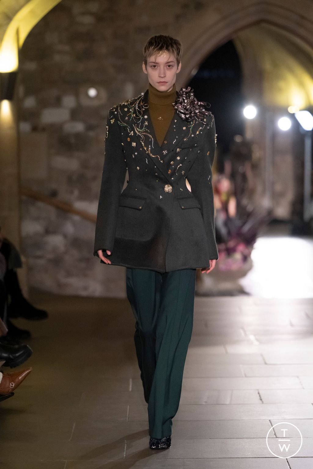 Fashion Week London Fall/Winter 2024 look 16 from the MITHRIDATE collection womenswear