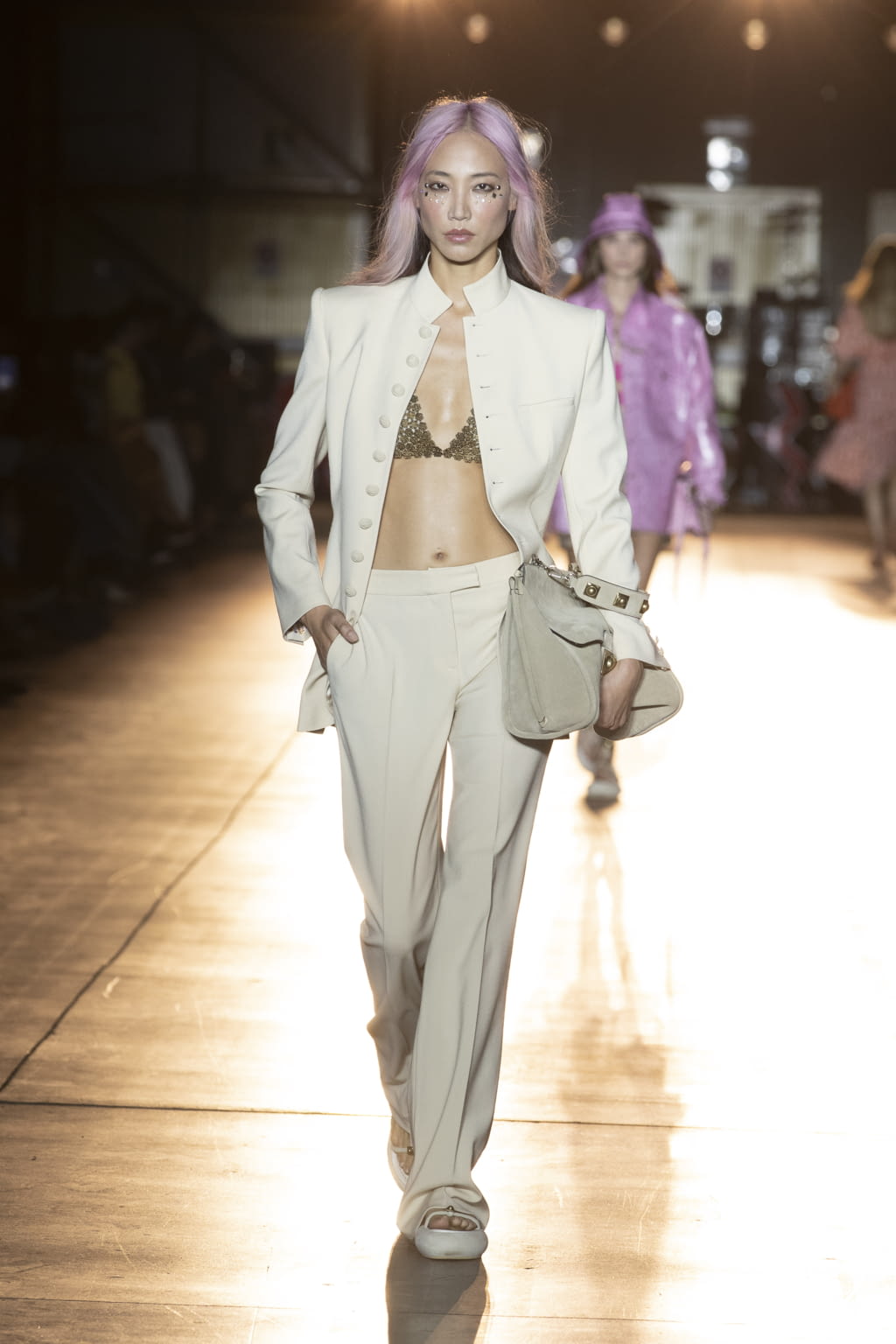 Fashion Week Milan Spring/Summer 2022 look 15 from the Etro collection 女装