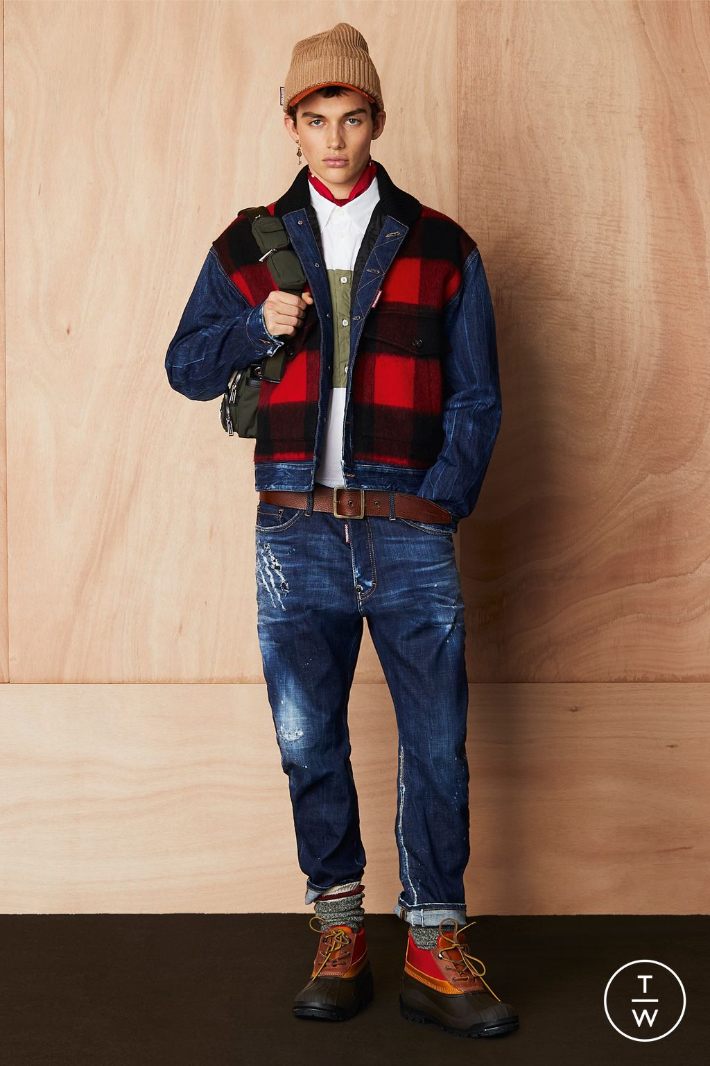 Fashion Week Milan Pre-Fall 2024 look 15 from the Dsquared2 collection 男装
