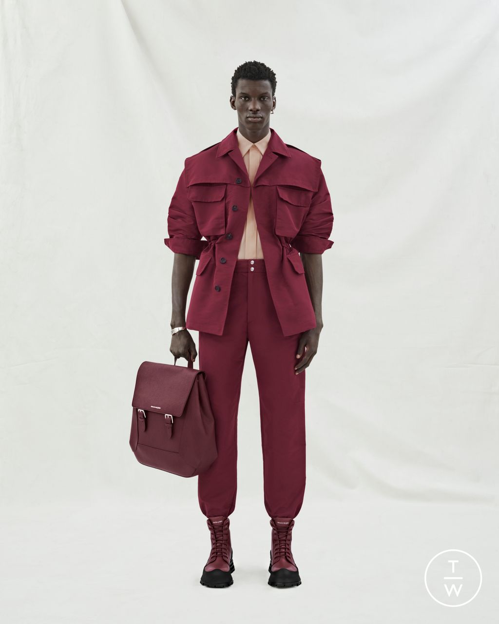 Fashion Week Paris Resort 2024 look 12 from the Alexander McQueen collection menswear