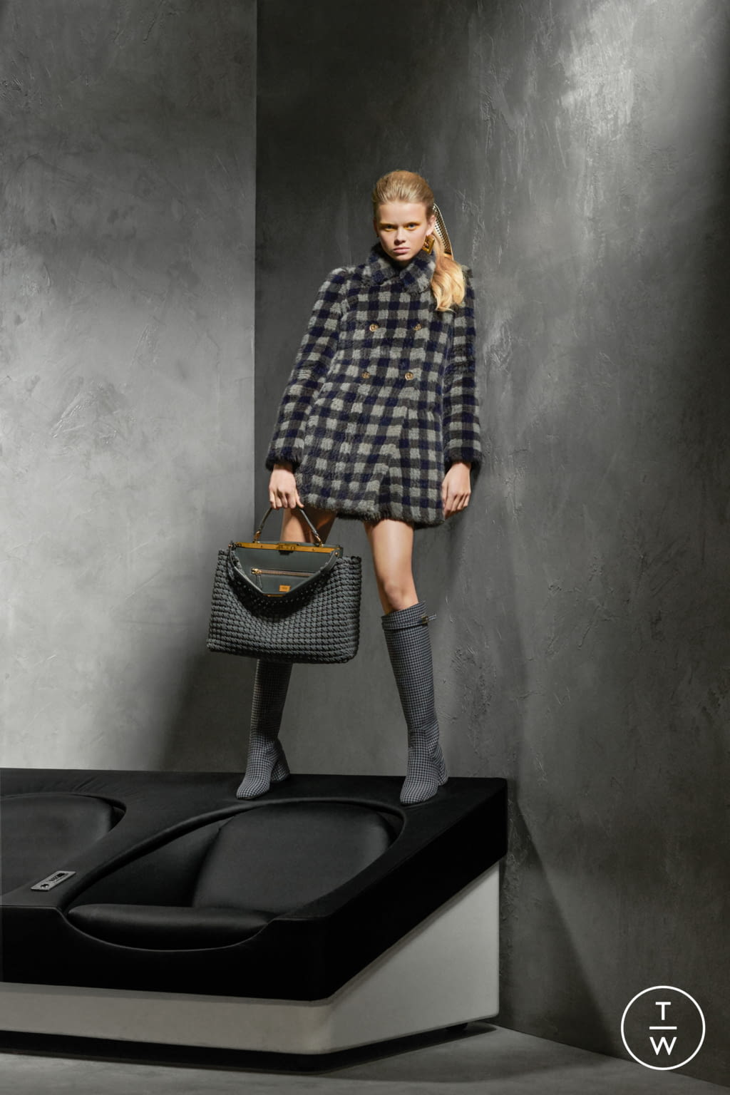 Fashion Week Milan Pre-Fall 2020 look 15 from the Fendi collection 女装