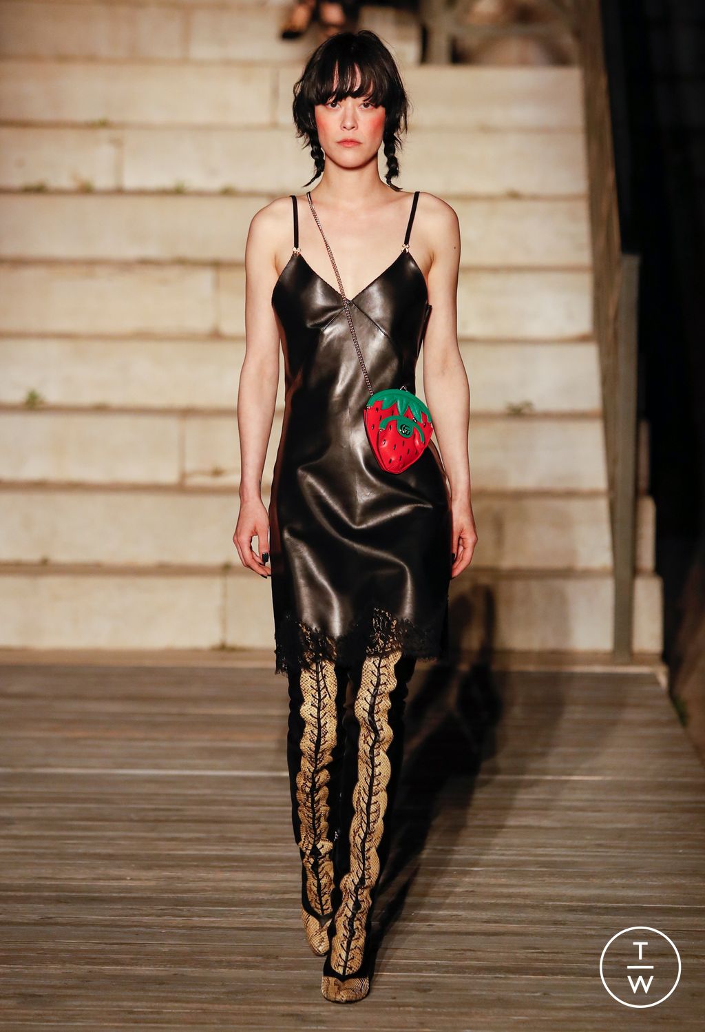 Fashion Week Milan Resort 2023 look 14 de la collection Gucci womenswear