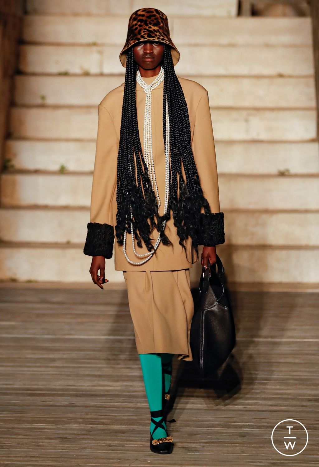 Fashion Week Milan Resort 2023 look 67 from the Gucci collection womenswear