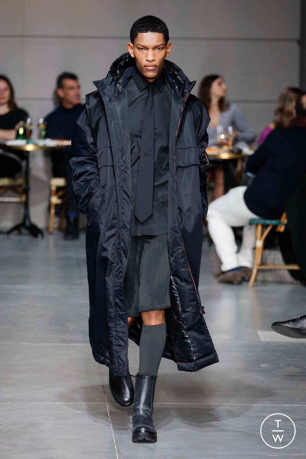 Fashion Week Milan Fall/Winter 2023 look 35 from the K-WAY R&D collection 男装