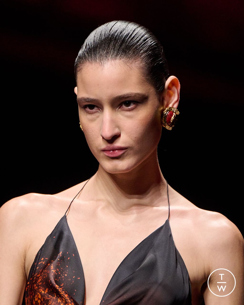 Fashion Week Milan Fall/Winter 2025 look 74 from the Roberto Cavalli collection womenswear accessories