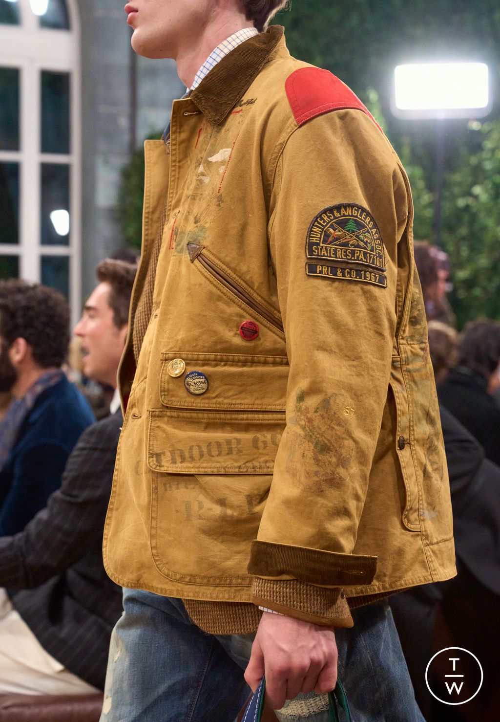 Fashion Week Milan Fall/Winter 2026 look 16 from the Polo Ralph Lauren collection 男装配饰