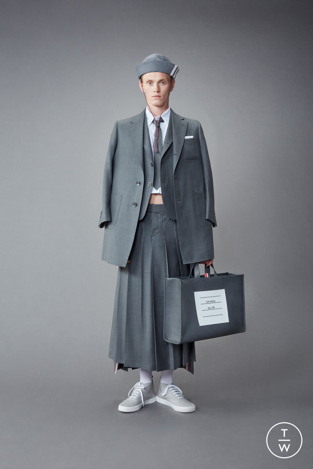 Fashion Week Paris Resort 2022 look 16 from the Thom Browne collection menswear