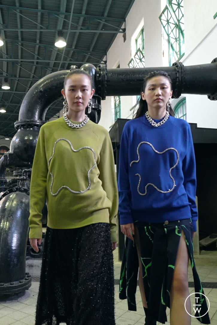 Fashion Week London Spring/Summer 2022 look 16 de la collection Jamie Wei Huang womenswear