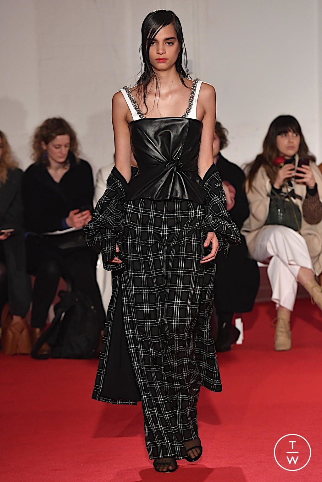 Fashion Week London Fall/Winter 2020 look 22 from the 16 Arlington collection womenswear