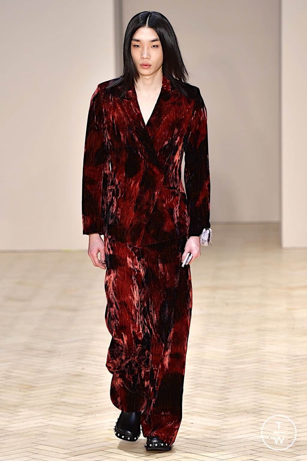 Fashion Week London Fall/Winter 2022 look 26 from the 16Arlington collection 女装