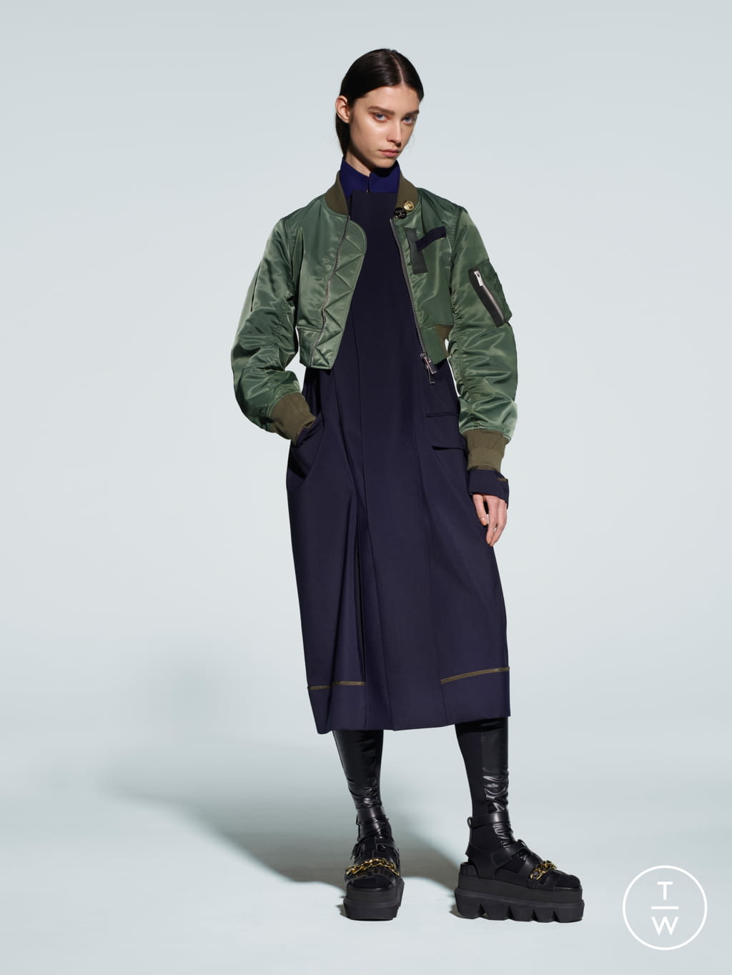 Fashion Week Paris Pre-Fall 2021 look 16 from the Sacai collection 女装