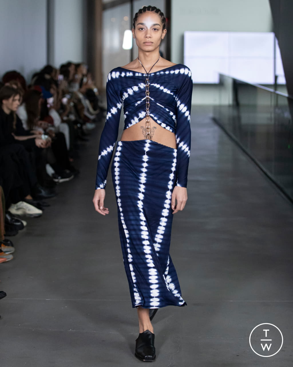 Fashion Week New York Fall/Winter 2020 look 16 from the Dion Lee collection 女装