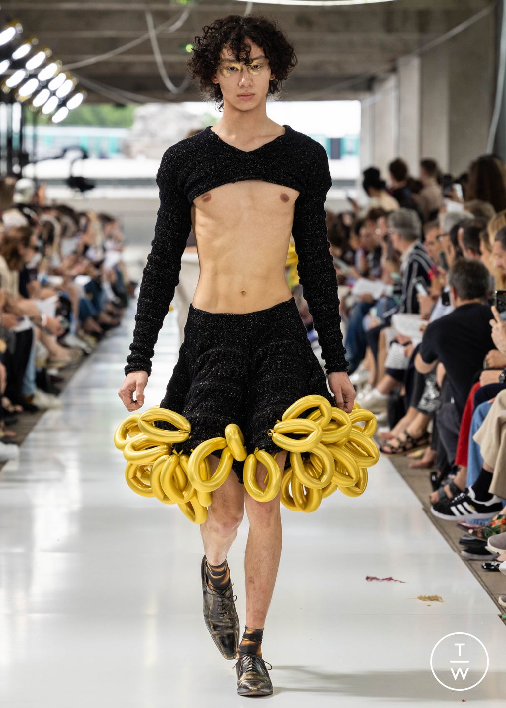 Fashion Week Paris Spring/Summer 2024 look 158 from the IFM PARIS collection menswear