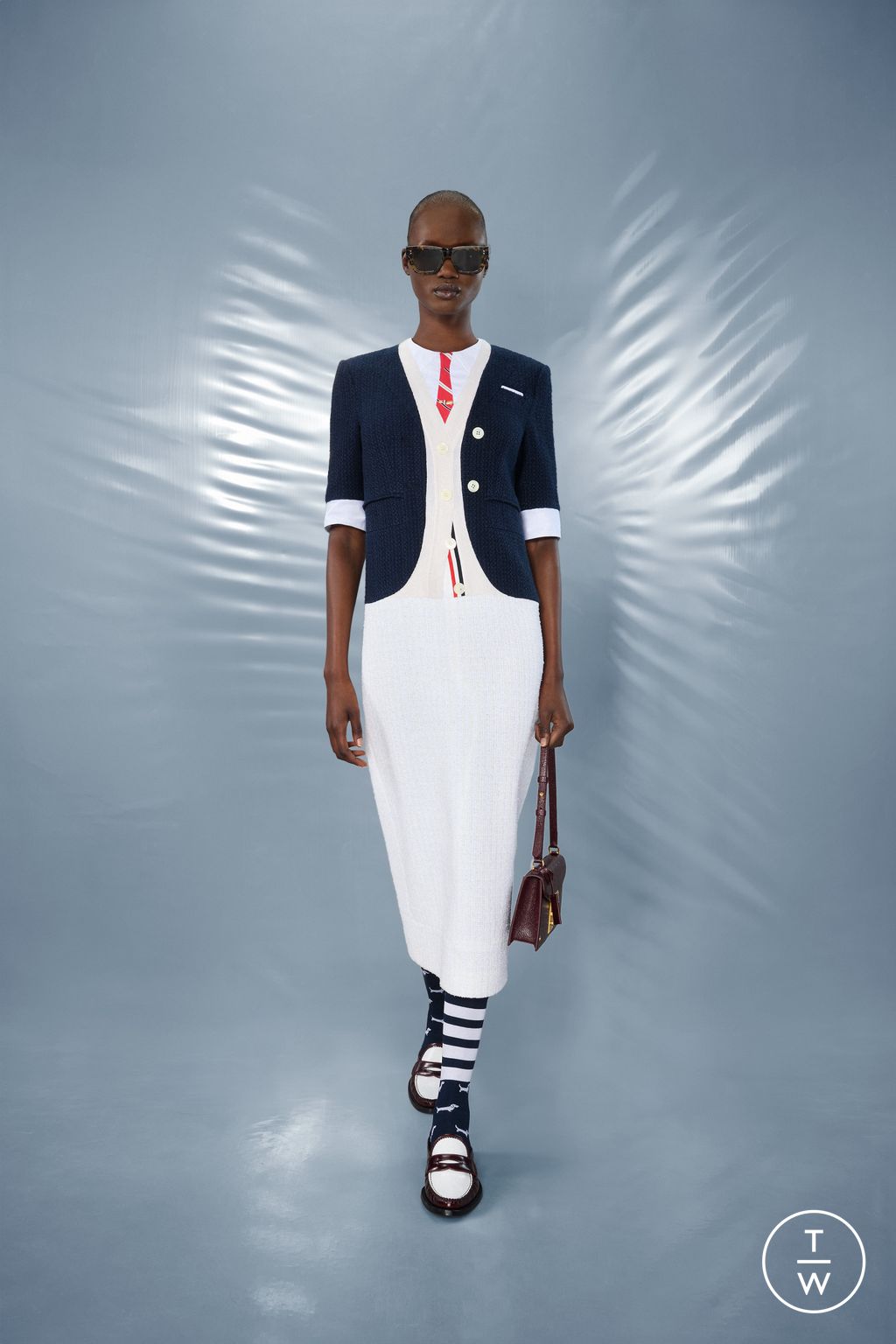 Fashion Week New York Resort 2025 look 17 from the Thom Browne collection 女装