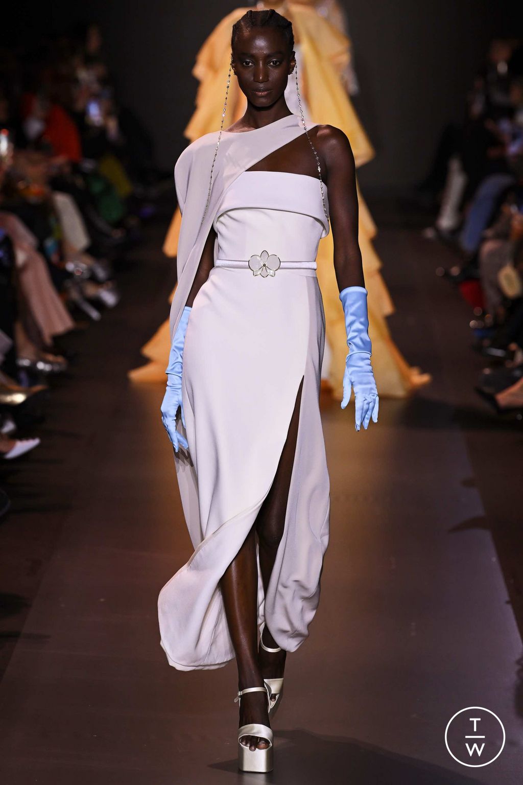 Fashion Week Paris Spring/Summer 2023 look 41 from the Georges Hobeika collection couture