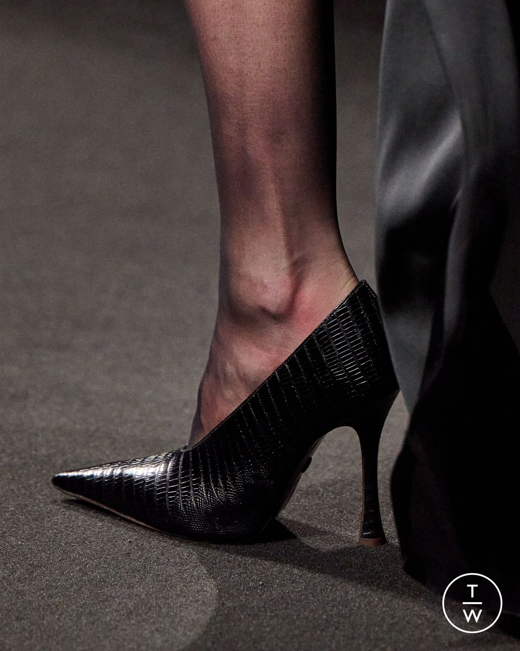 Fashion Week Milan Fall/Winter 2025 look 77 from the Roberto Cavalli collection womenswear accessories