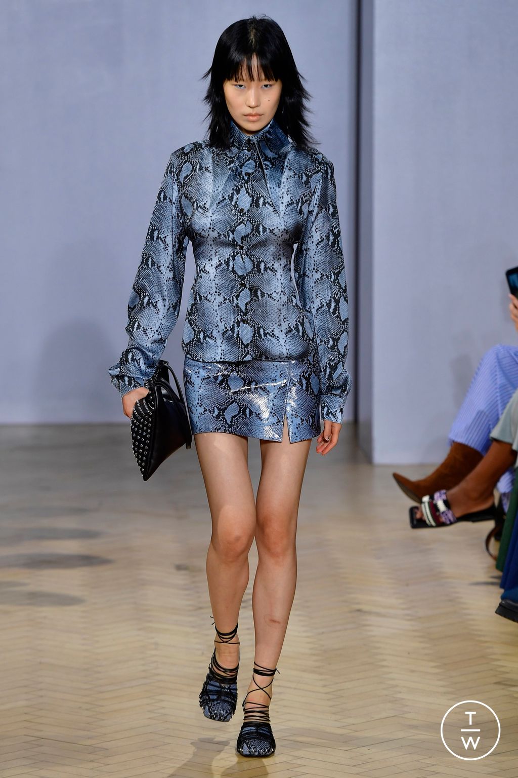 Fashion Week London Spring/Summer 2023 look 8 from the 16Arlington collection 女装