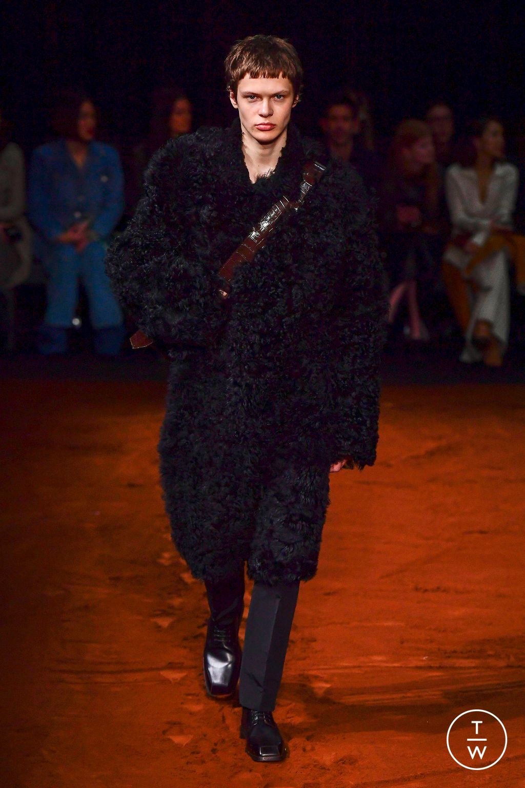 Fashion Week London Fall/Winter 2023 look 25 from the 16Arlington collection 女装