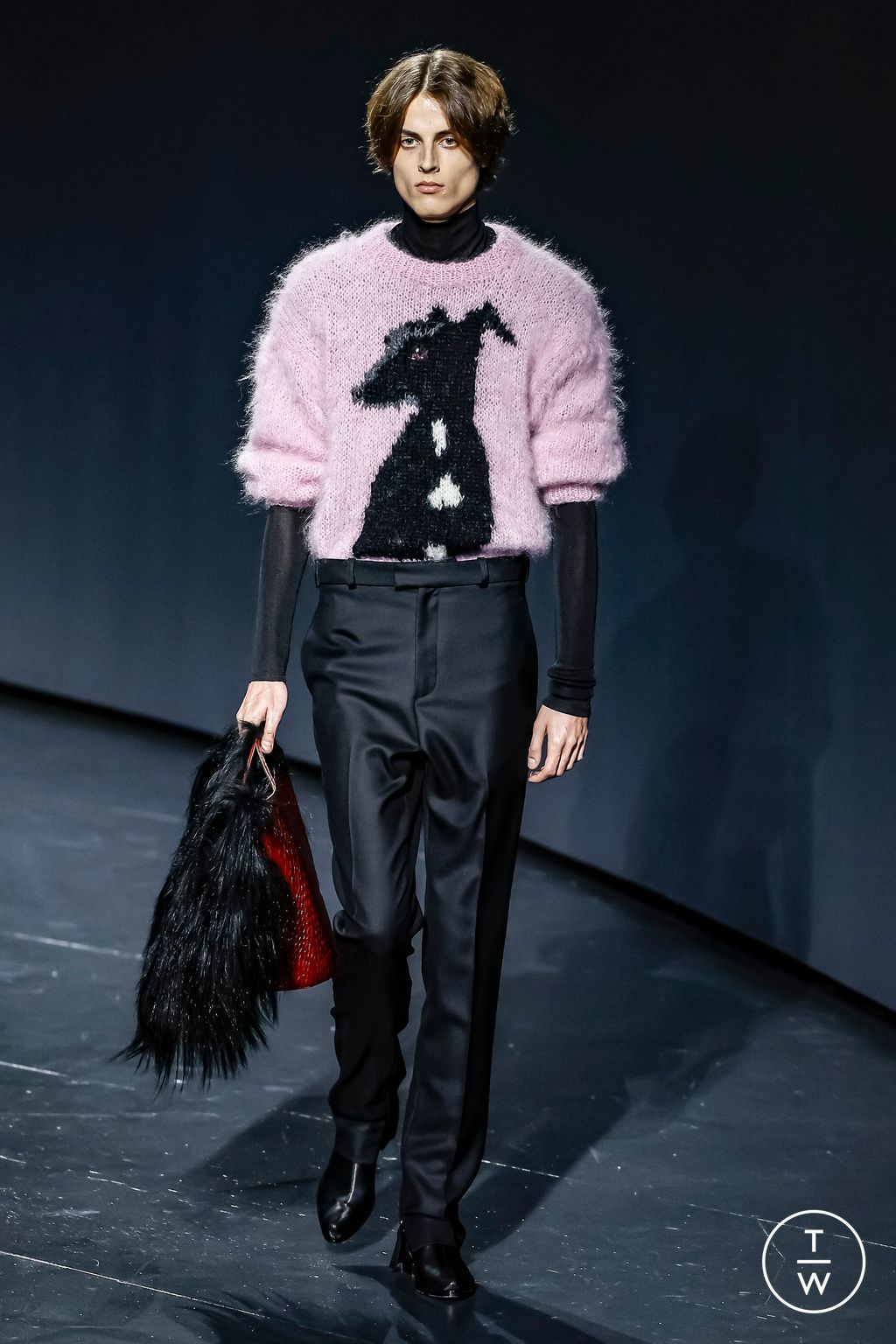 Fashion Week London Fall/Winter 2024 look 9 from the 16Arlington collection 女装