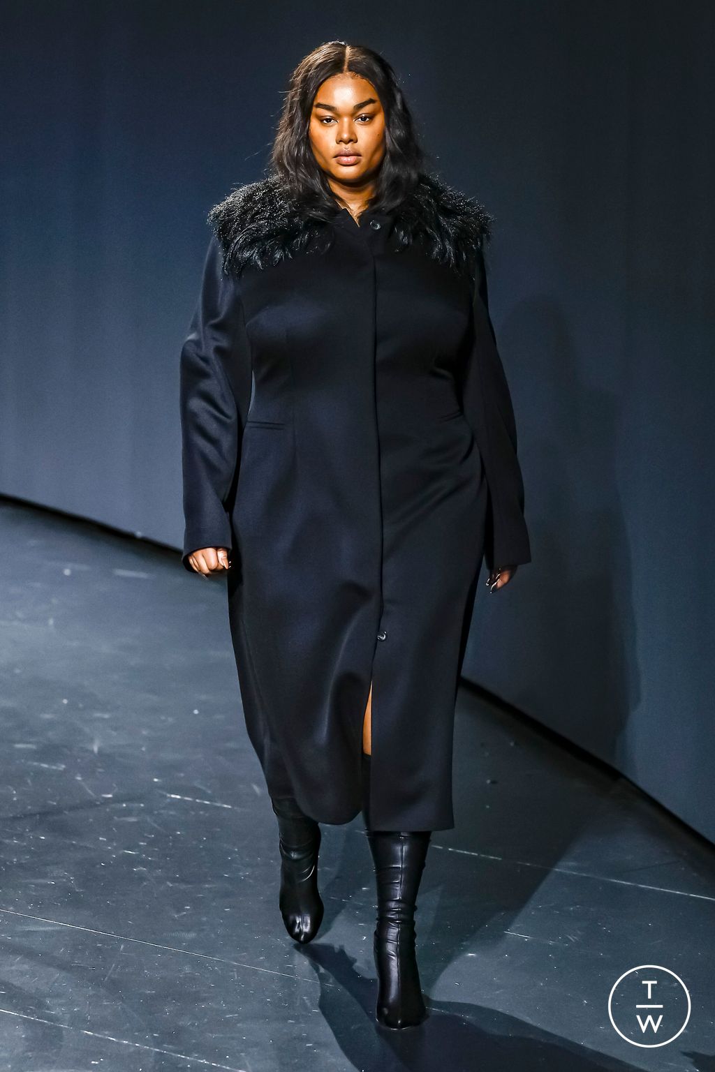 Fashion Week London Fall/Winter 2024 look 13 from the 16Arlington collection 女装