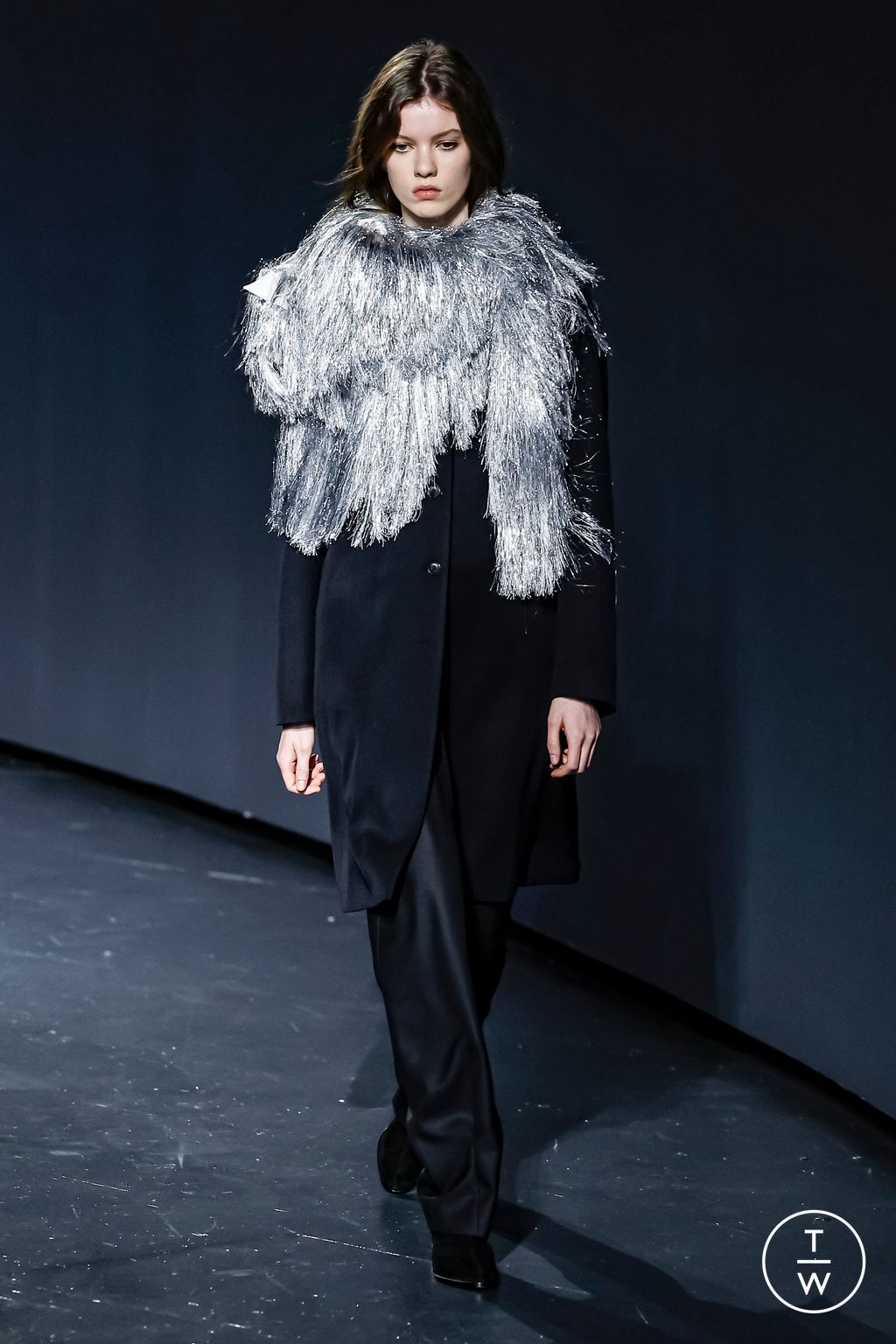 Fashion Week London Fall/Winter 2024 look 37 from the 16Arlington collection 女装