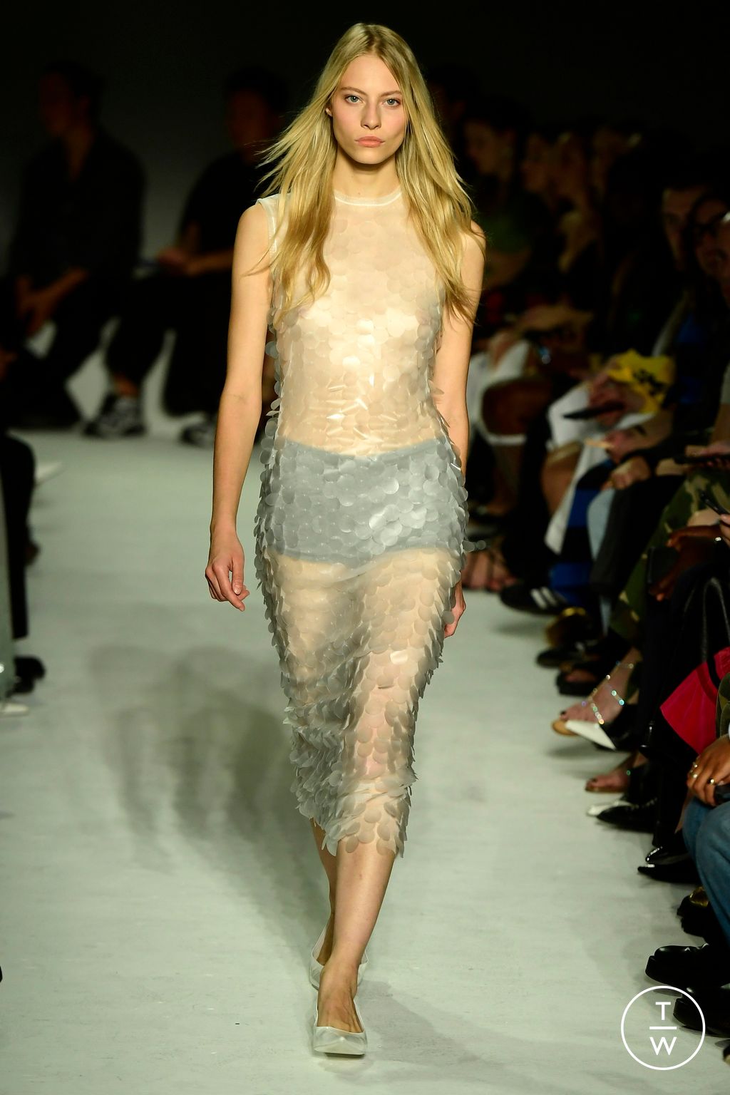 Fashion Week London Spring/Summer 2024 look 4 from the 16Arlington collection 女装