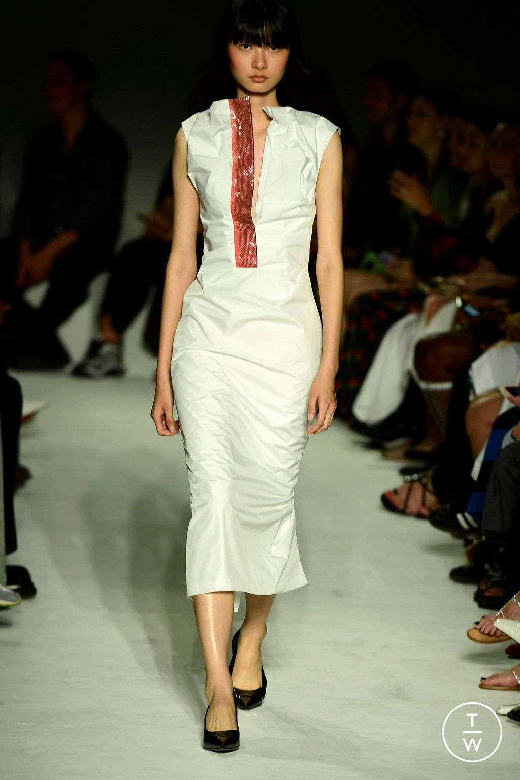 Fashion Week London Spring/Summer 2024 look 10 from the 16Arlington collection 女装