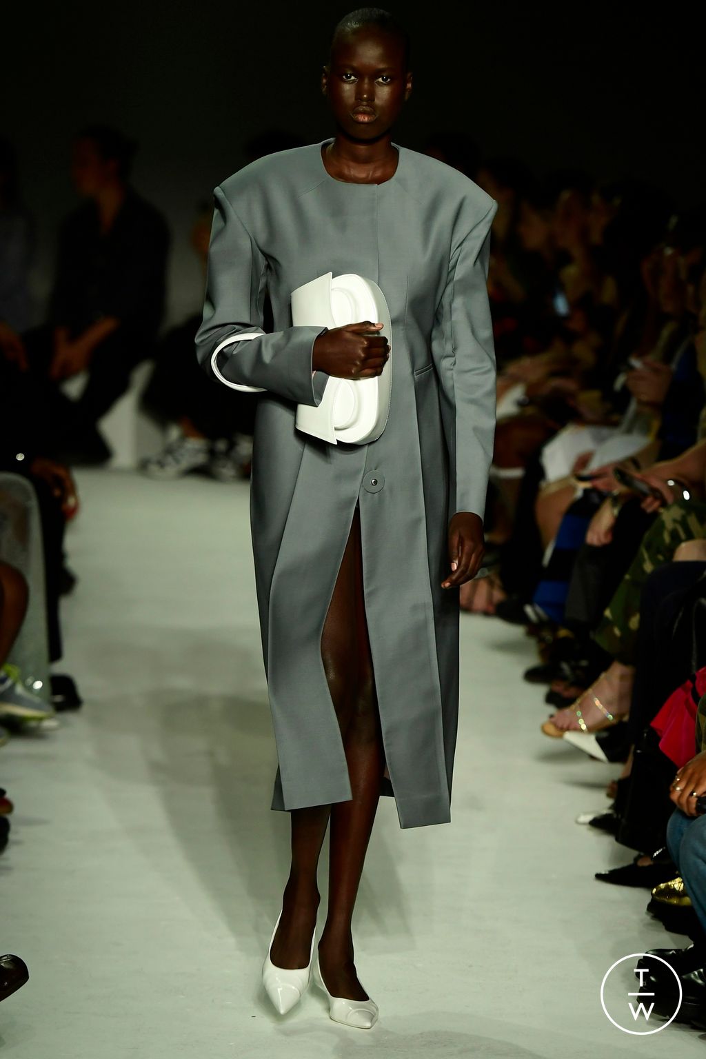 Fashion Week London Spring/Summer 2024 look 17 from the 16Arlington collection womenswear